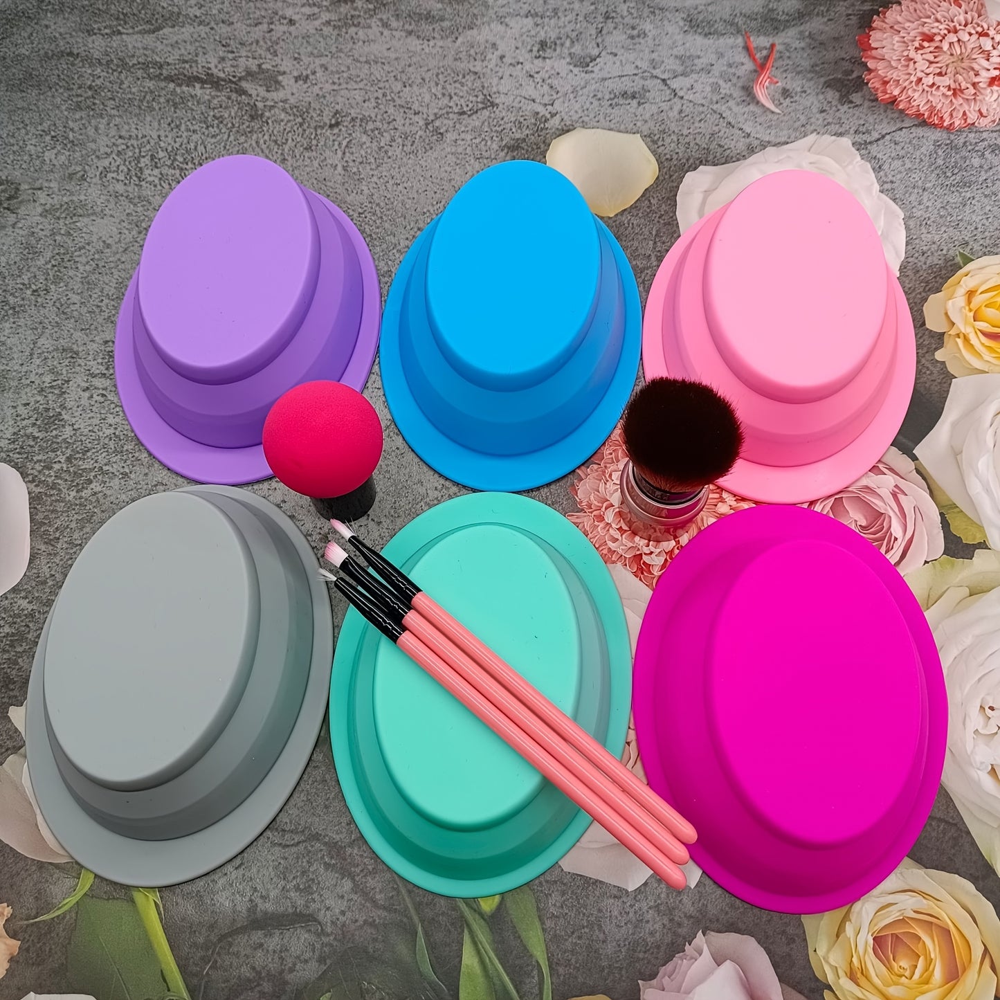 Foldable Silicone Washing Brush & Beauty Egg Bowl Makeup Brush Cleaning Pad - A Gift for Friends and Family, Perfect for Travel and Business Trips