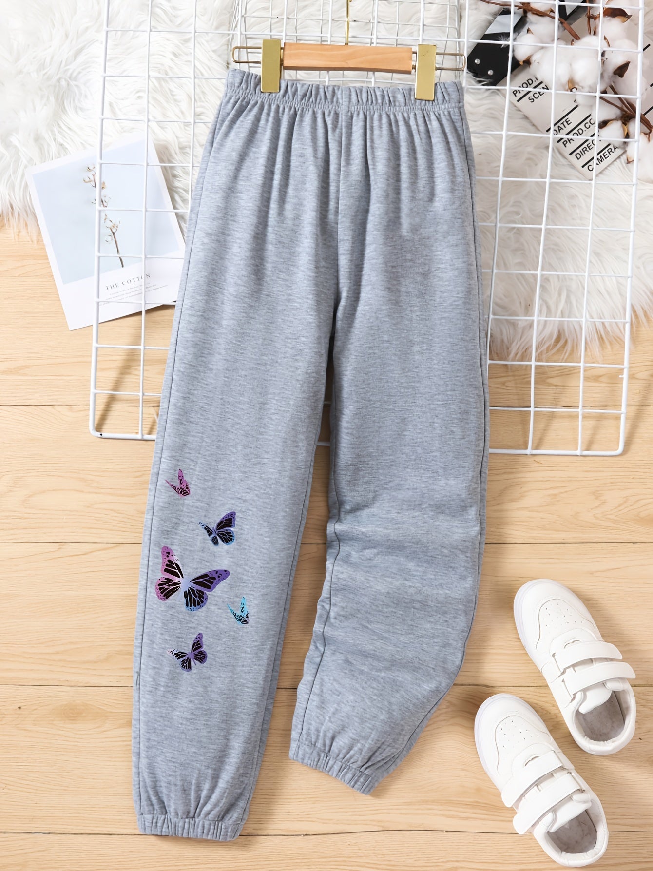 Butterfly Print Girls Sweatpants - A Stylish and Comfortable Option for Active Kids