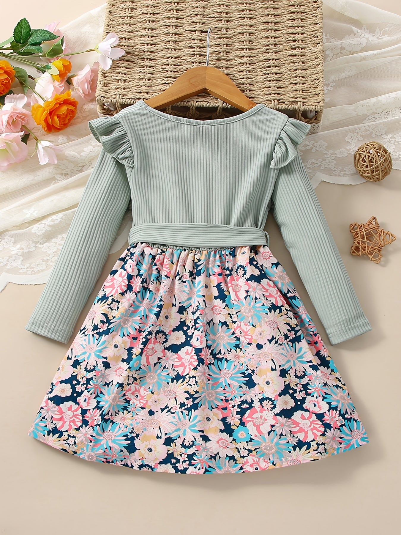 Girls Ruffle Button Flowers Print Splicing Dress - A Chic and Adorable Outfit