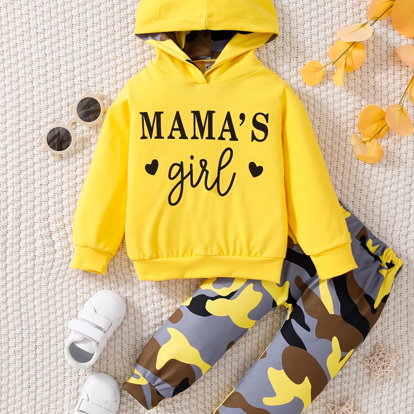 Hoodie Top & Camouflage Pants Set for Baby Girls